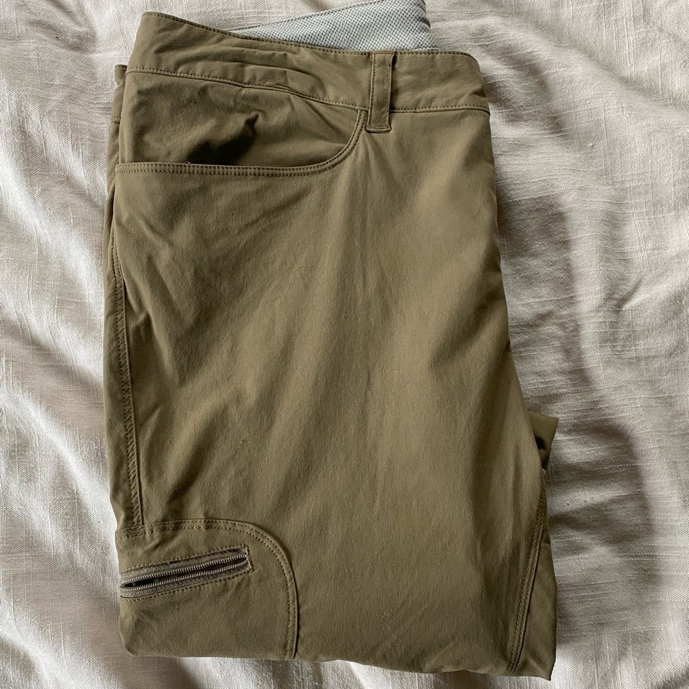 Womens Patagonia Hiking Pants (Size 12)